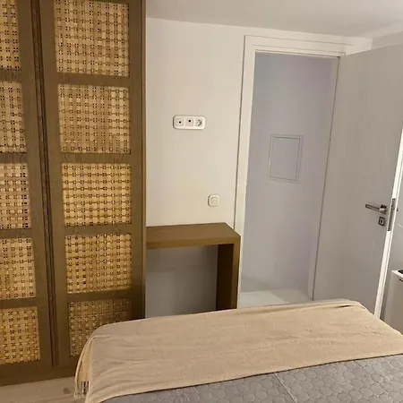 Semesterbostad Vivant 4 *